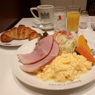 京の朝食(イノダコーヒ 東京大丸支店 )