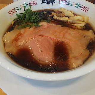 ブラックヌードル(麺と飯 三輪車)