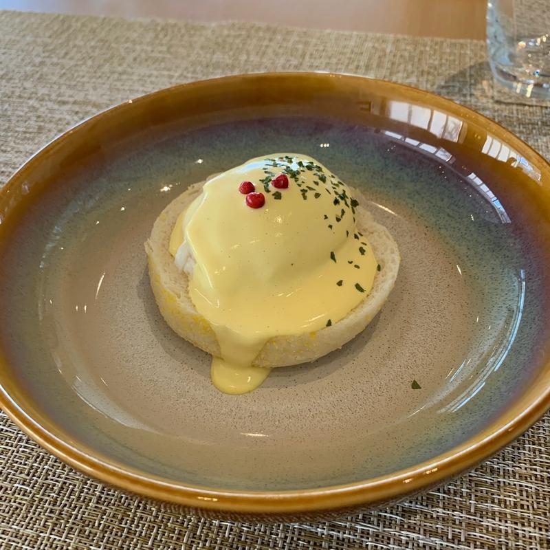 エッグベネディクト(PALETTE Terrace Lounge)