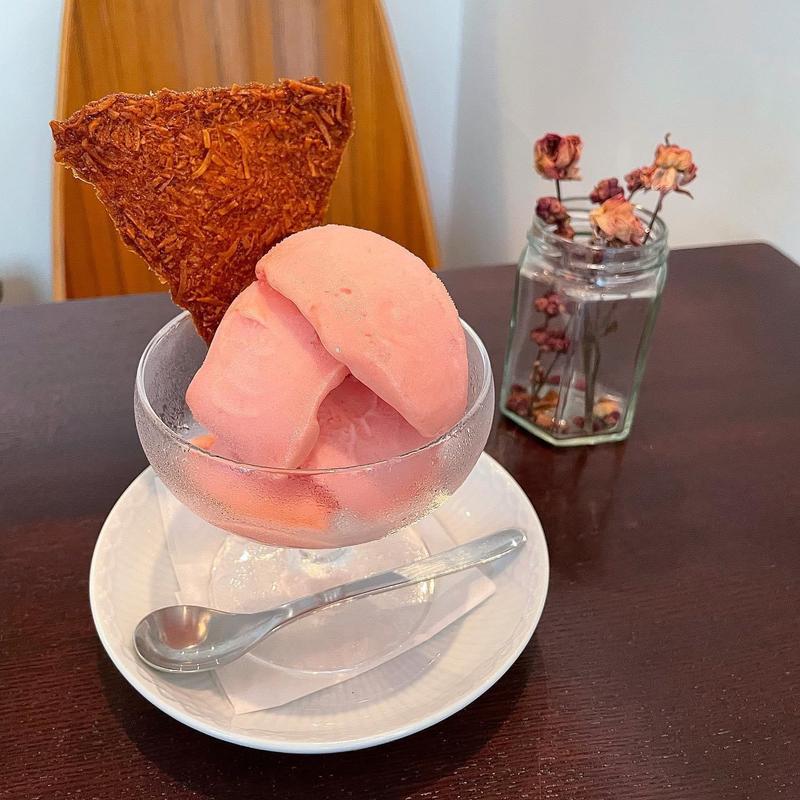 すもものジェラート(CAFE FACON （カフェ ファソン）)