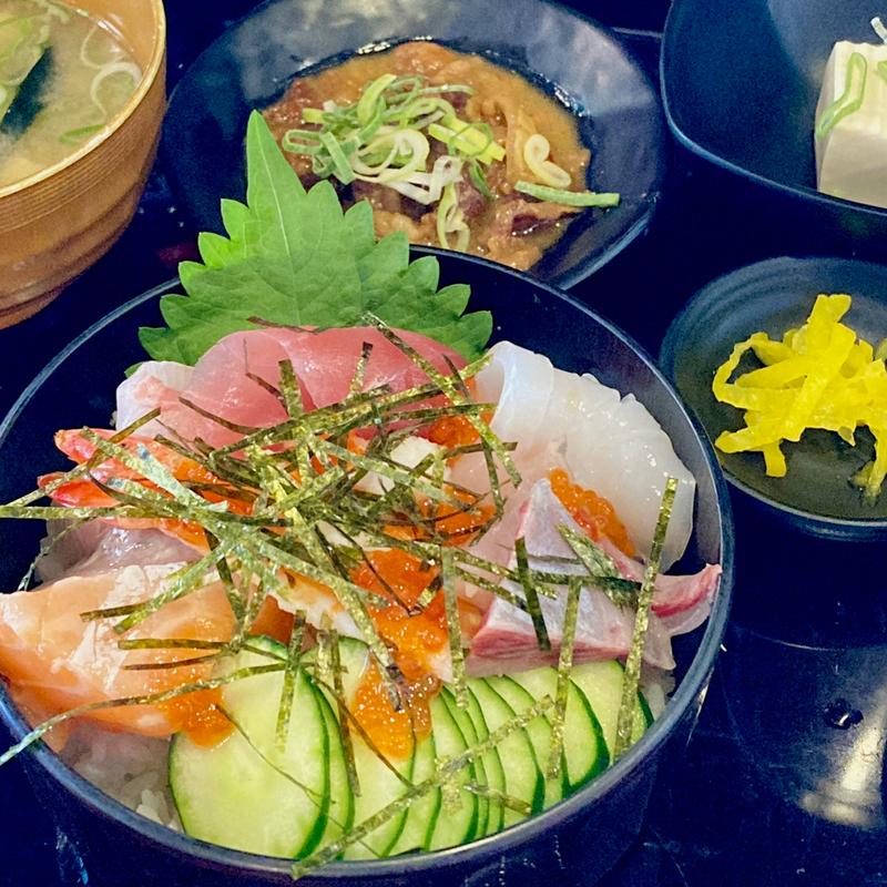 海鮮丼定食(笑福酒場 げんぶ)