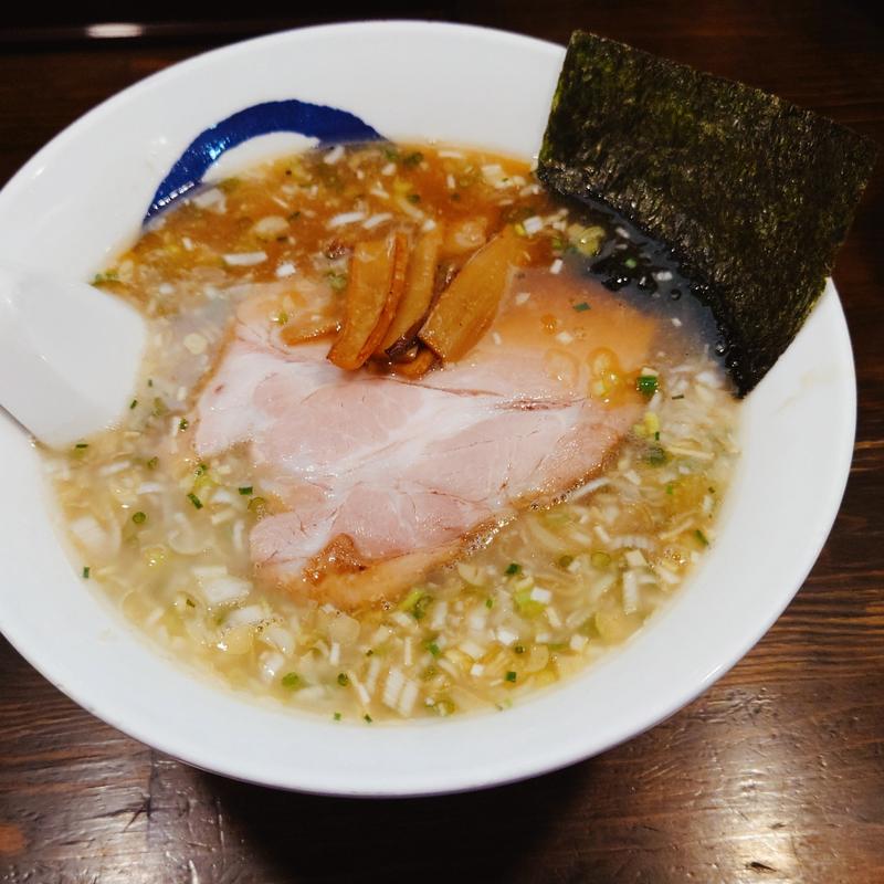 醤油らーめん　大盛(二代目げんこつ屋)