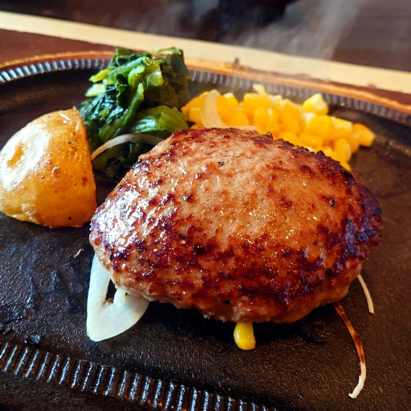 ハンバーグ150g(ステーキバンバン牛舎 )