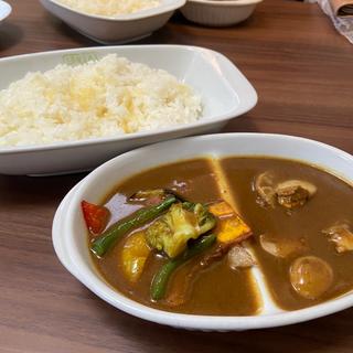 野菜+ホタテカレー(日替りランチ)