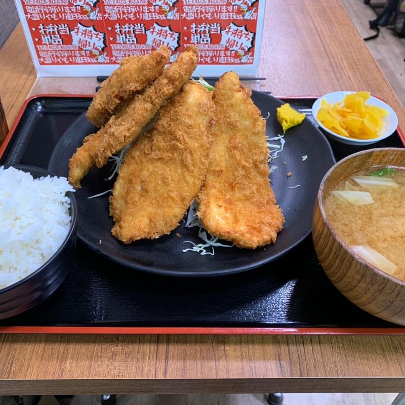 チキンカツ定食(4枚)(大盛や もり達 仙台イービーンズ)