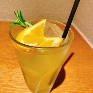 オレンジフィズ(パティスリー&カフェデリーモ梅田)