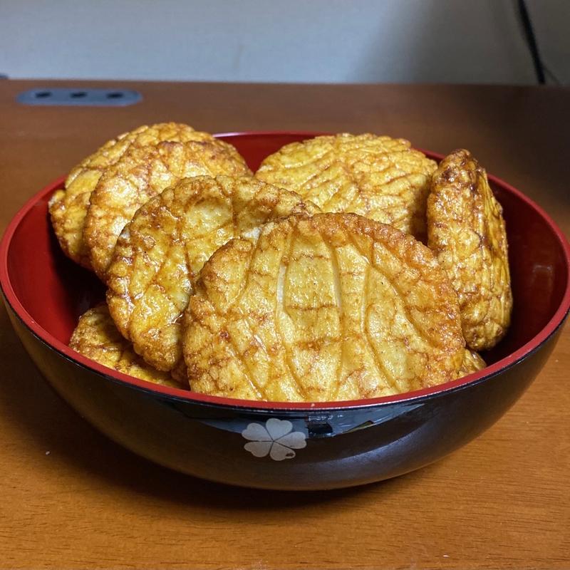 カレーせんべい(菓匠 たばね庵 津丸ノ内店)