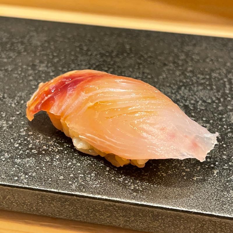 イサキ(鮨結う翼)