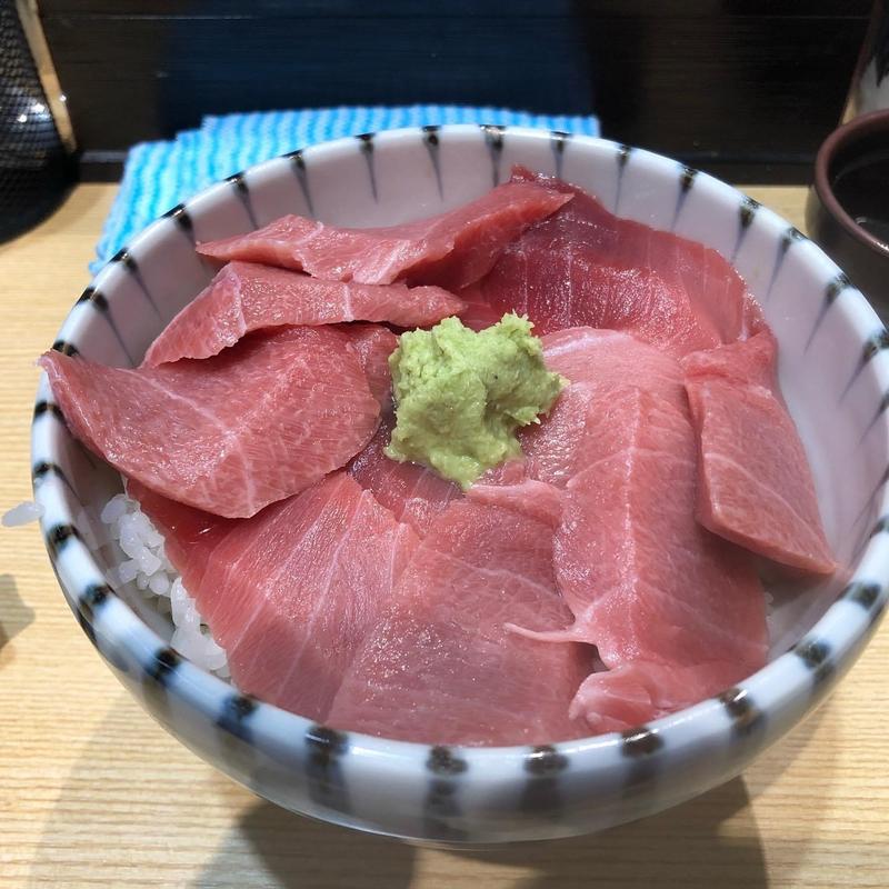 天然本まぐろトロ丼(まぐろ道場)