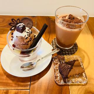 (bean to bar chocolate ＆ cafe ICHIJI)