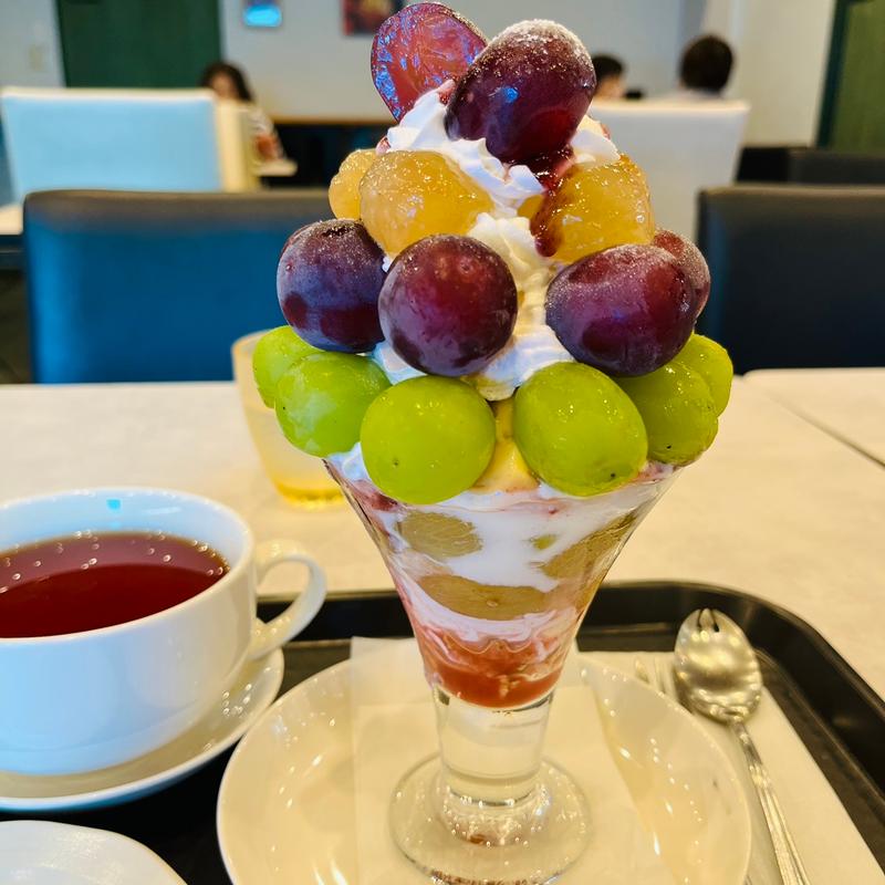ぶどうパフェ(ARROW TREE （アロー ツリー）)