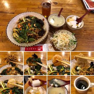 週替わりランチセットE(24H 北京ダック専門店 中国茶房8 新宿店 Chinese café Eight)