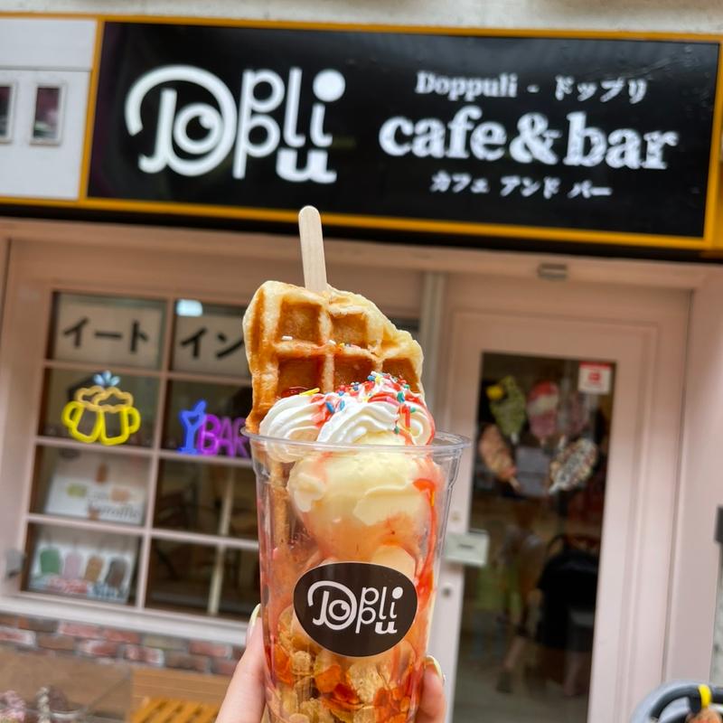 クロッフルパフェ(cafe&bar Doppli)