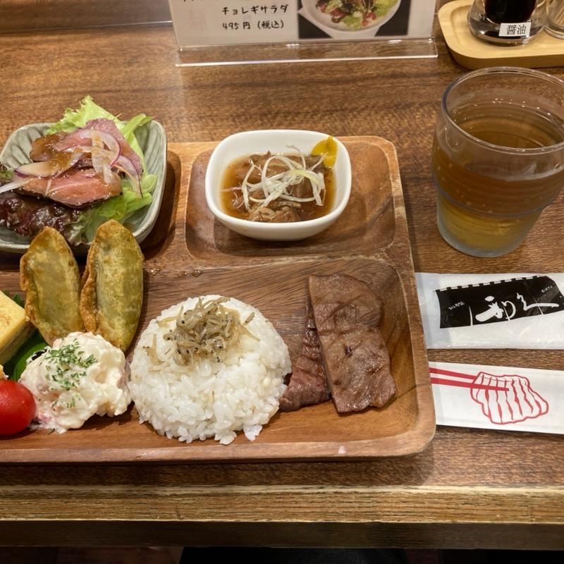 ランチプレート(牛たん炭焼 利久 あべのハルカスダイニング店)