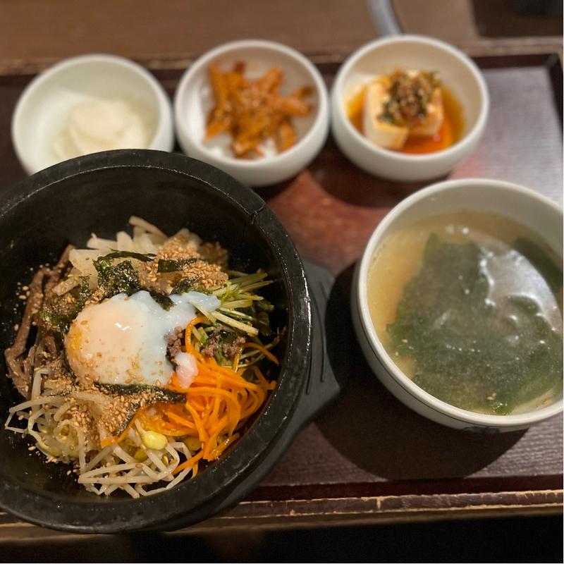 石焼ピビンバ定食(マシゴモッタ （MASIGOMOTTA）)