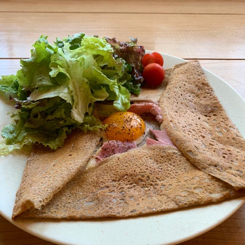 ガレットコンプレット(haru Fromagerie•Café)