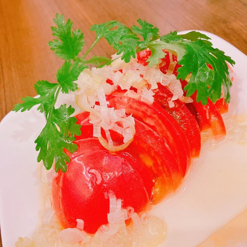 冷やしトマト(天津餃子)