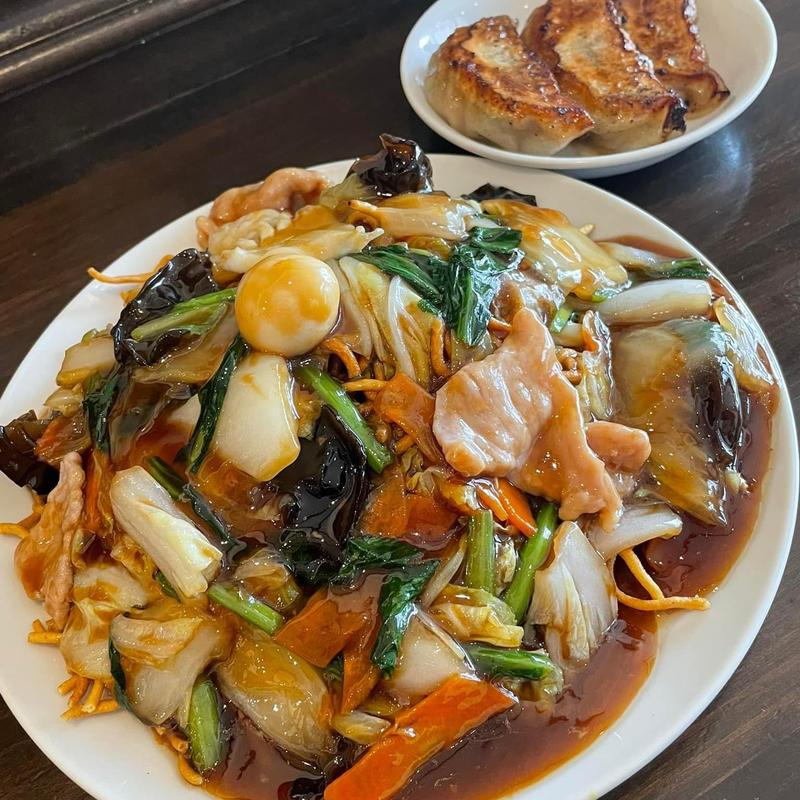 かたやきそば＋ハーフ餃子(3個)(中華料理 幸楽)