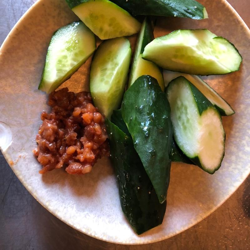 おつまみ胡瓜(モロ味噌か塩)(ニショク)