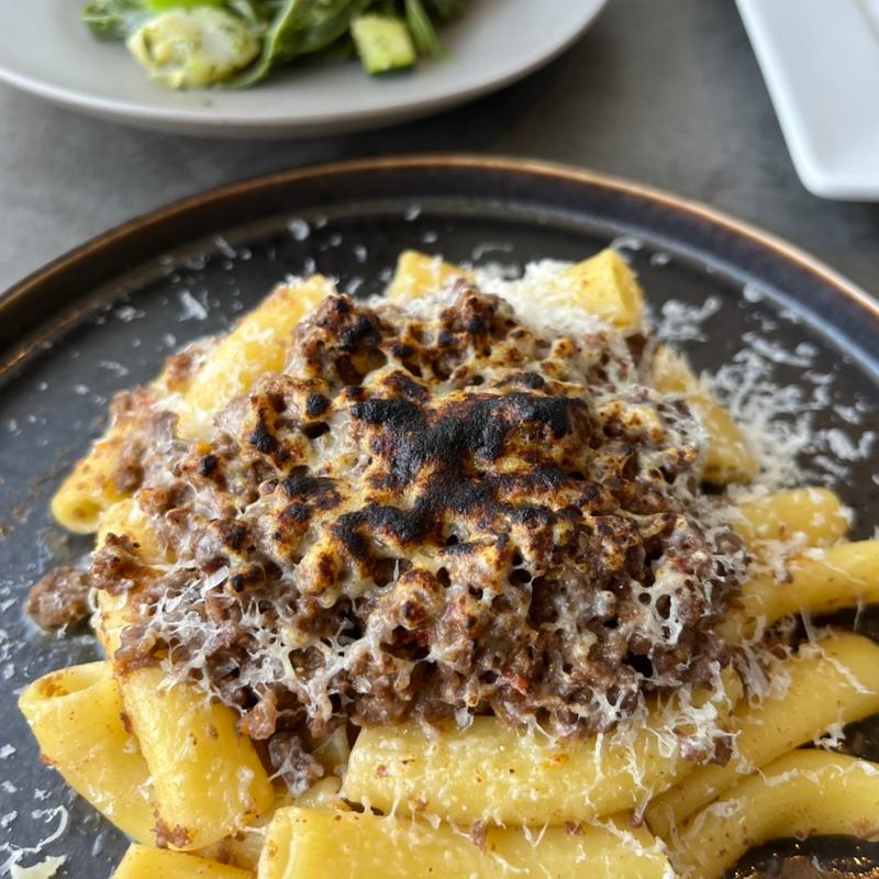 A5和牛×削りたてチーズのボロネーゼパスタ(Lipari Osaka)