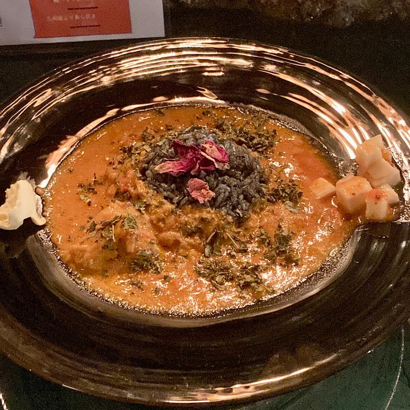 バターチキンカレー(洞窟と隠れ家にこだわり過ぎて、隠れ過ぎた暇な店One Curry BAR M's（ﾜﾝｶﾘｰﾊﾞｰｴﾑｽﾞ）)