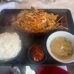 ホルモン定食