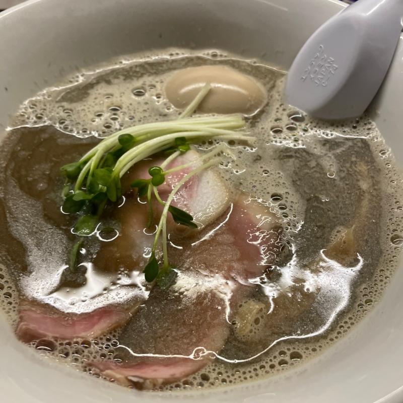 純煮干しラーメン(福岡 煮干しラーメン nibora)