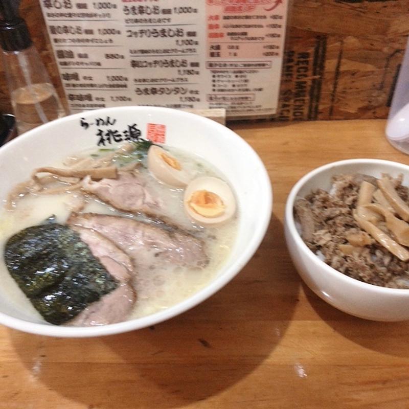 うま塩ラーメンチャーシュー丼(らーめん桃源)