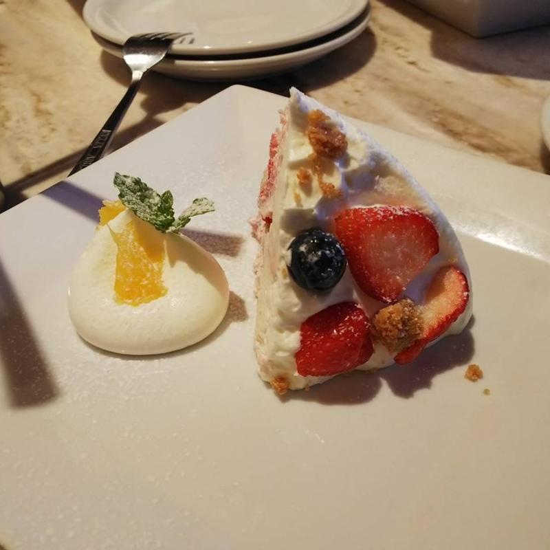 (ゴールデンチャイルドカフェ （Golden child cafe）)