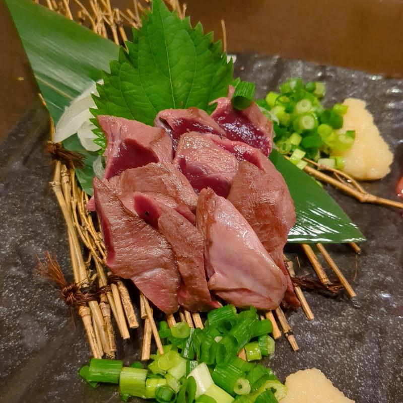 ハツ肉タタキ(atacu cafe)