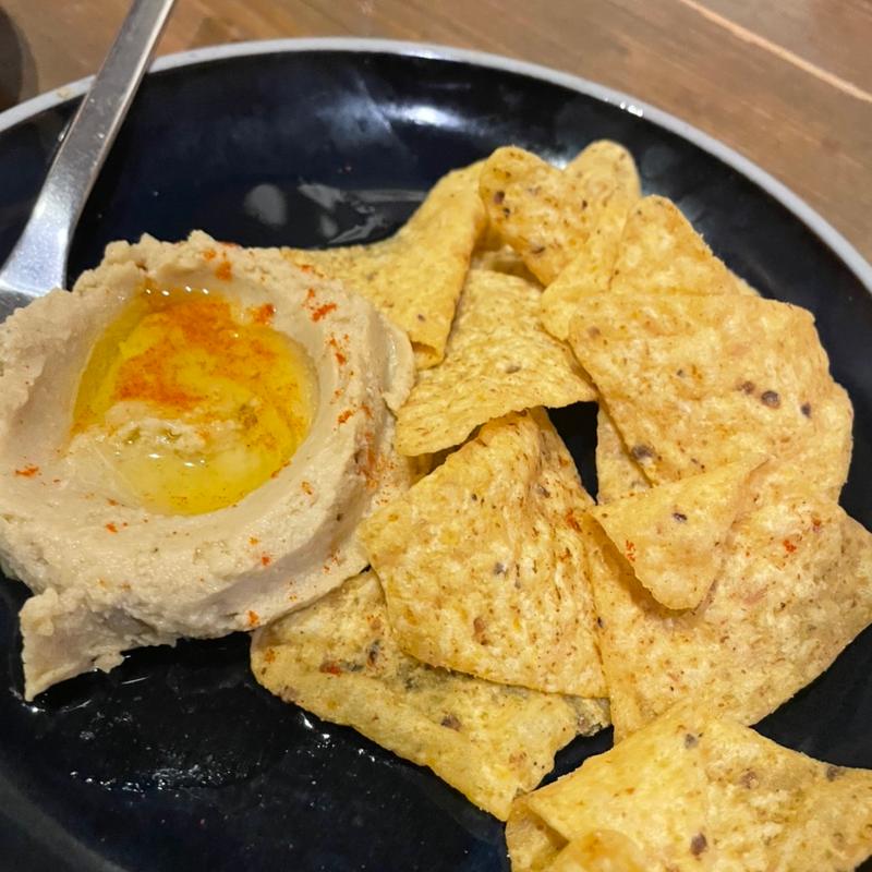 ひよこ豆のフムス(Cafe & Restaurant LAMP （ランプ）)