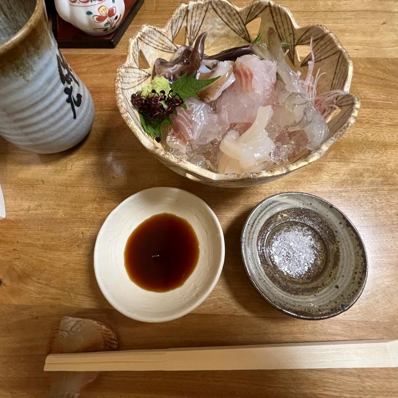 刺身盛り合わせ(保弘)