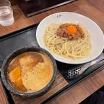 ハーフミックスつけ麺（台湾ミンチ・生玉子）