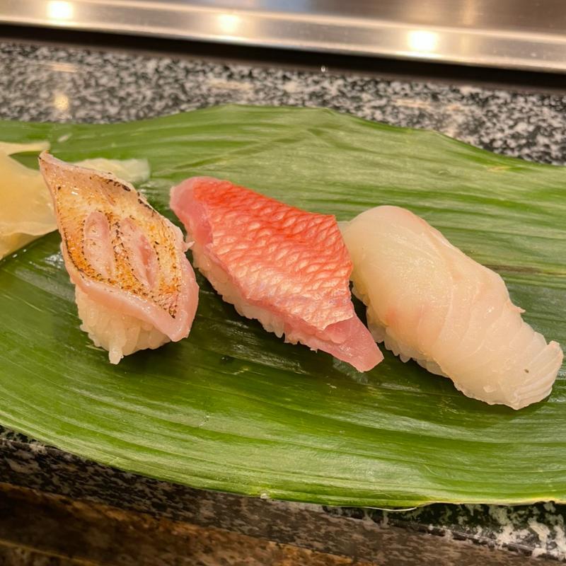 のどクロ、平目、キンキ(祭ずし 川崎本店)