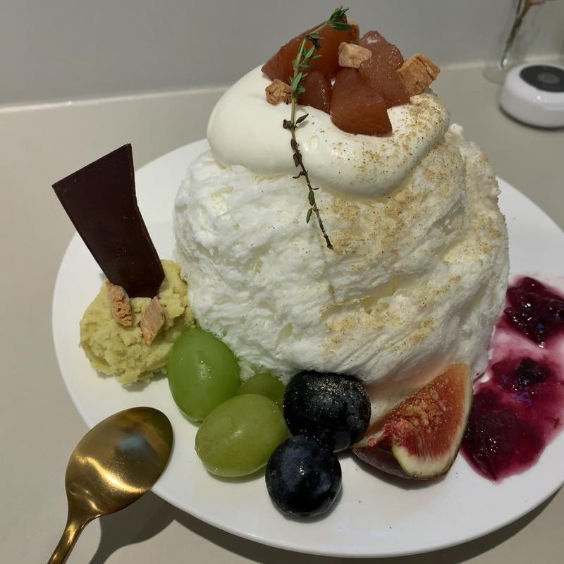 大人の秋味ココナッツ(ボンヌ カフェ 十条店 （Bonnel Cafe）)