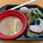 竹末食堂黒トリュフと帆立ペーストの濃厚鶏白湯つけ麺(大つけ麺博)