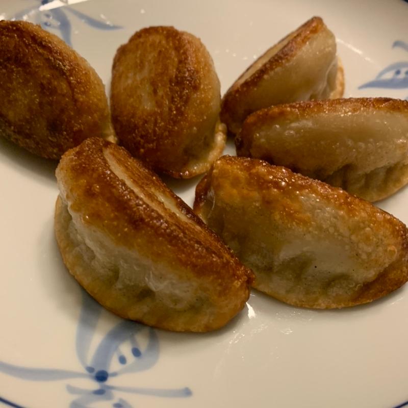 焼きギョーザ(東華菜館 本店 （トウカサイカン）)