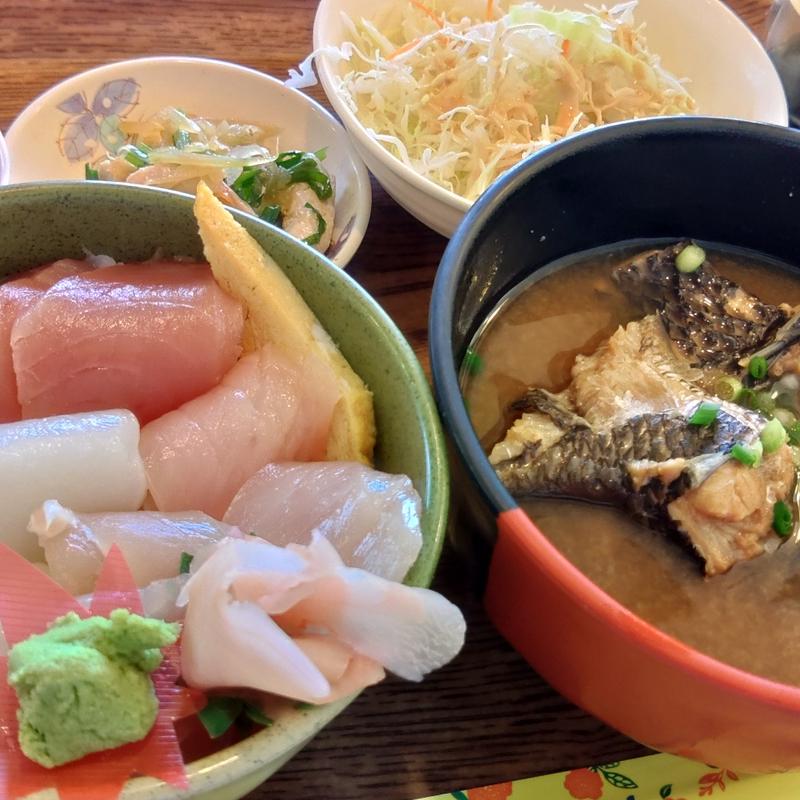 海人定食(海人食堂 （ウミンチュショクドウ）)