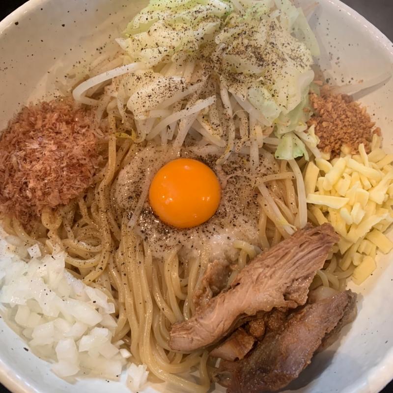 まぜ豚そば(まるぶし　とんや )