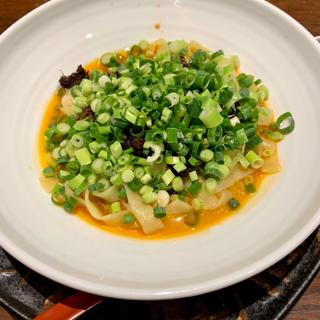 汁なし坦々麺(中国名菜 來杏 （らいか）)