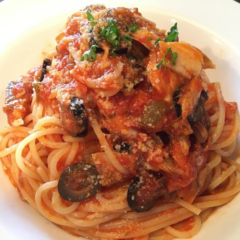 海老とオリーブのアラビアータスパゲッティーニ(イタリア食堂 ROSSO （【旧店名：CUCINA ROSSO】 ）)