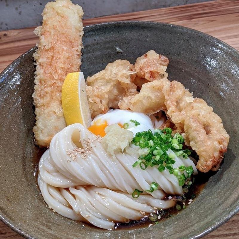 とり天鯛ちくわ天温玉ぶっかけ(あすろう)