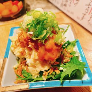 イカのしおからのポテトサラダ(京都スタンドきよきよ)
