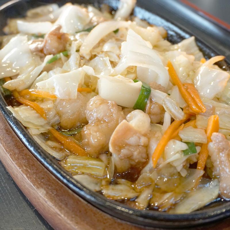 国産ホルモン鉄板焼(福岡空港ビアマルシェSORAGAMIAIR(ソラガミエール))