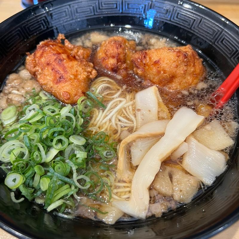 唐揚げラーメン(尾道ラーメン東珍康広島店)