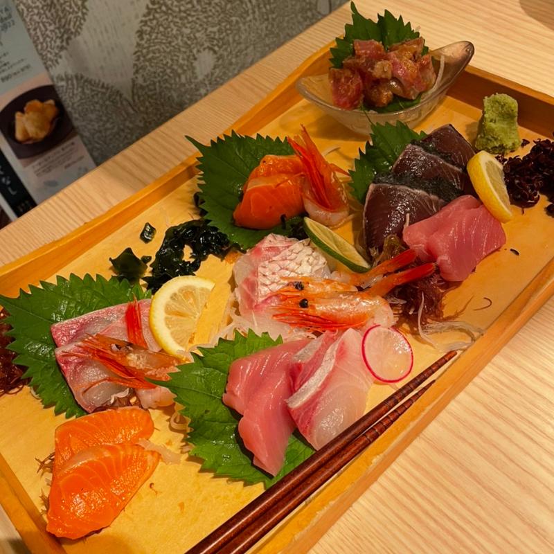 刺身7種(海鮮個室 鮮や一夜)