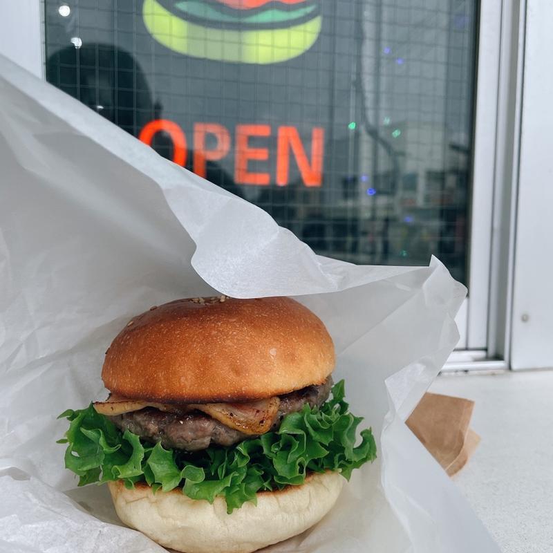 BLT(イチ バーガー)