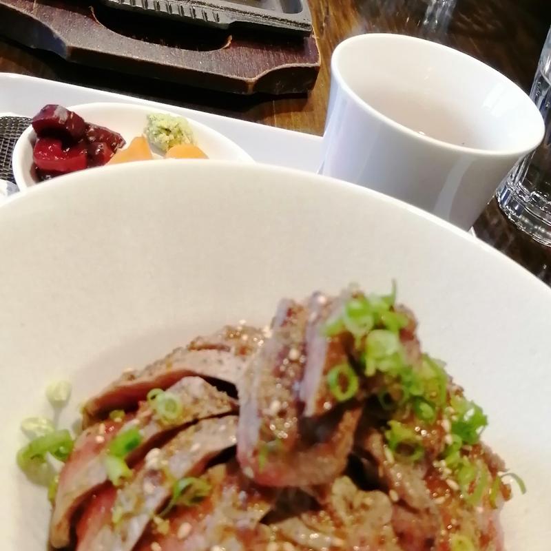 ステーキボール(ステーキ ダイナー アリヨシ 静岡駅南店 （STEAK DINER ARIYOSHI）)