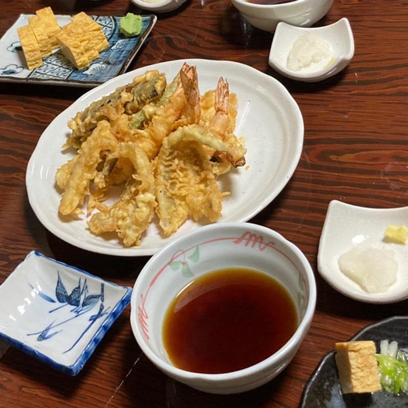 天ぷら盛り合わせ(満留賀そば )