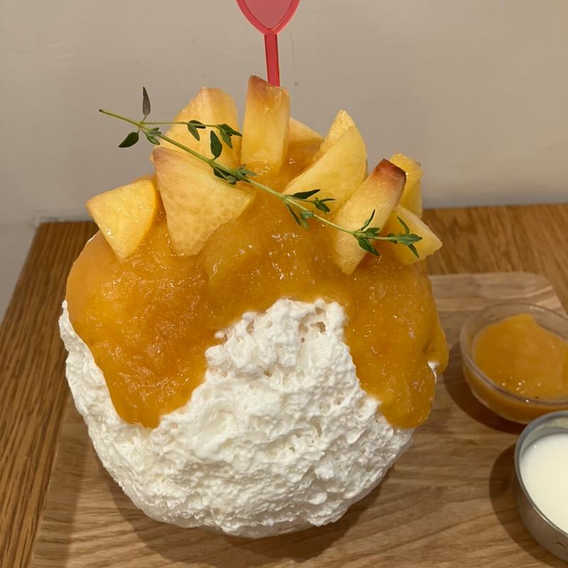 黄桃のかき氷(SIMASIMA)